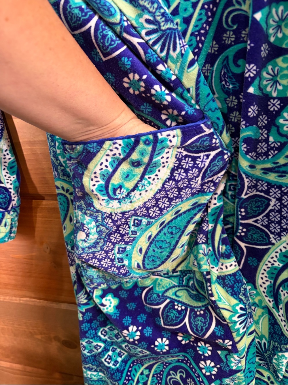 Collections Paisley Print Zip-Front Velour House Dress Nightgown Size Large 💙💚 - Picture 7 of 10